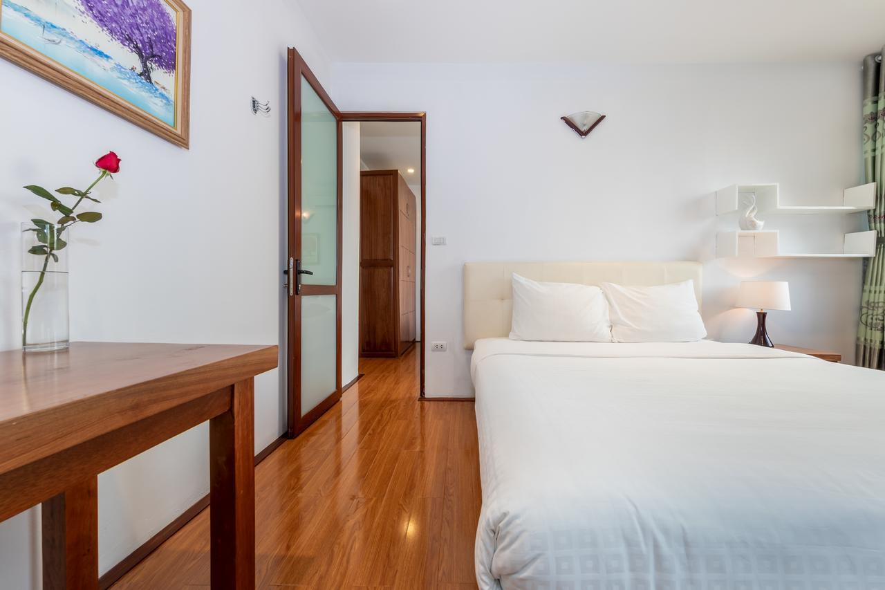 Granda Corner Apartment Hanoi Buitenkant foto