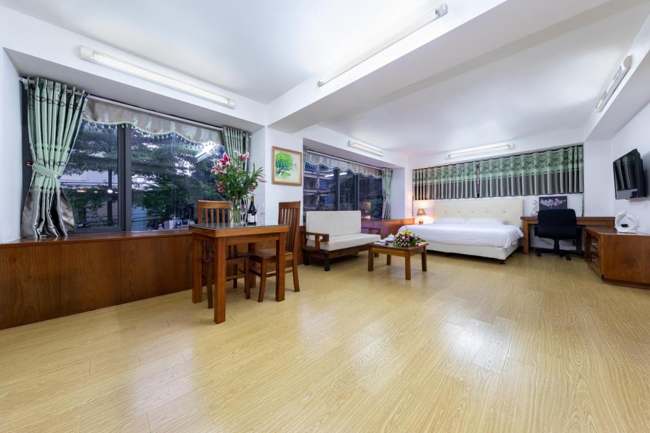 Granda Corner Apartment Hanoi Buitenkant foto