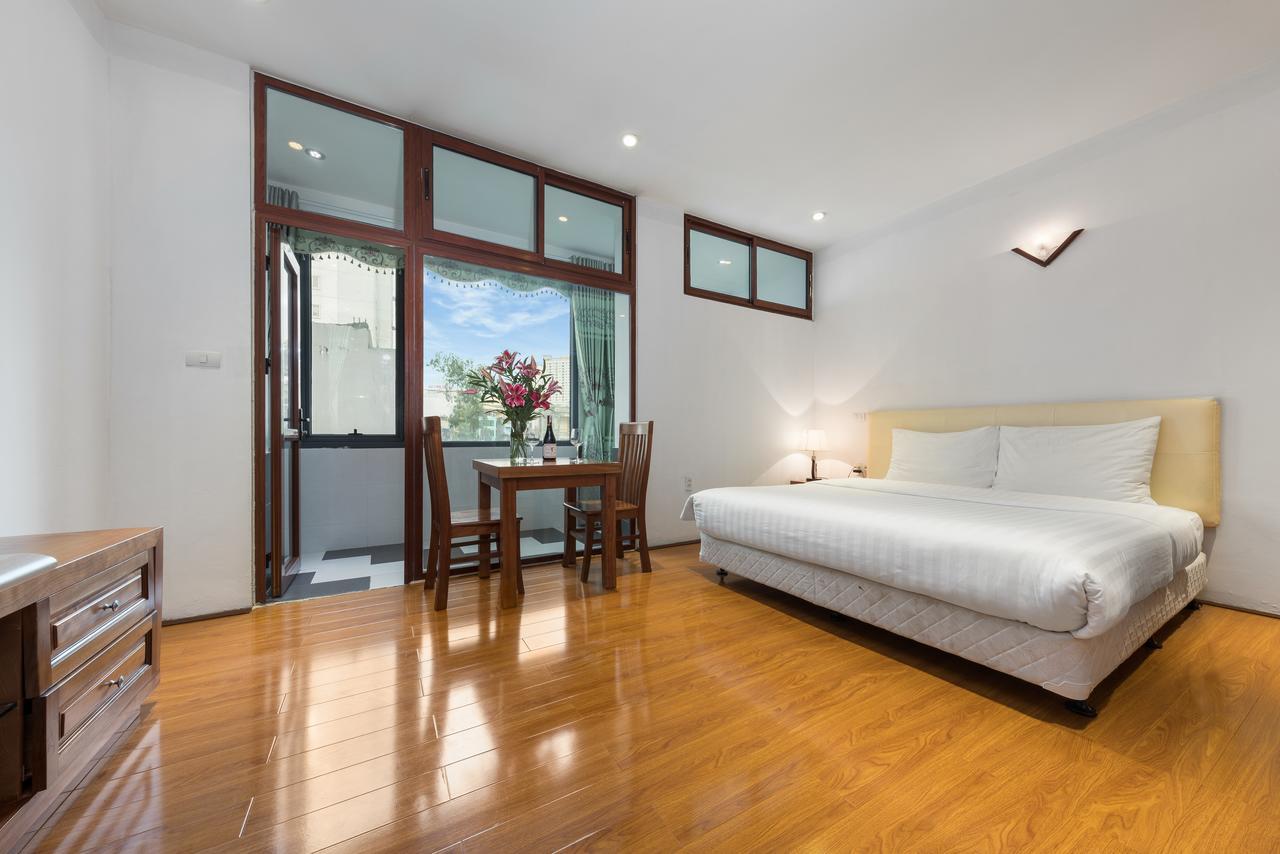 Granda Corner Apartment Hanoi Buitenkant foto