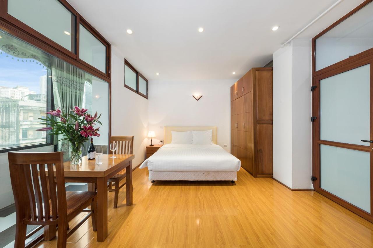 Granda Corner Apartment Hanoi Buitenkant foto